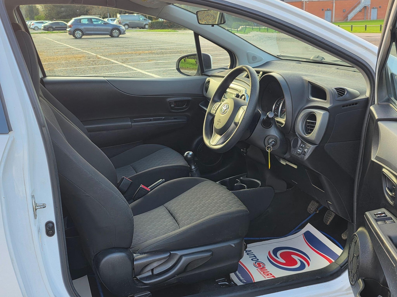 Used Toyota Yaris 2013 for sale - 76648161: Photo 18