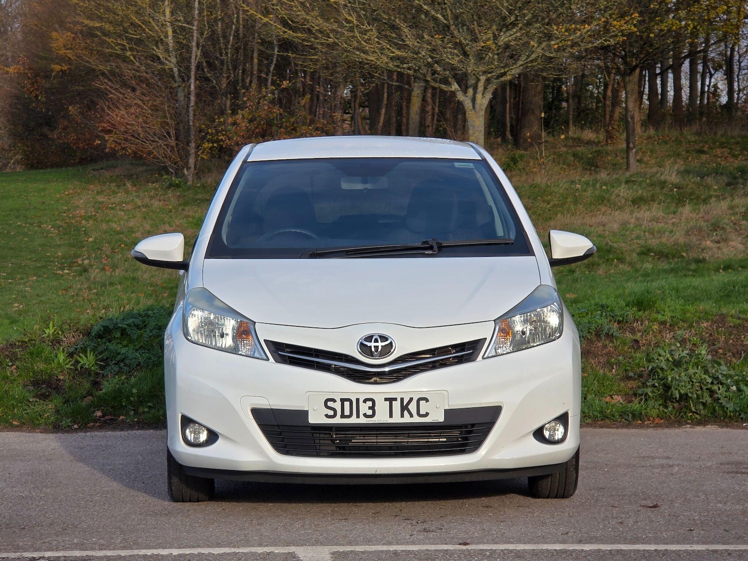 Used Toyota Yaris 2013 for sale - 76648161: Photo 2