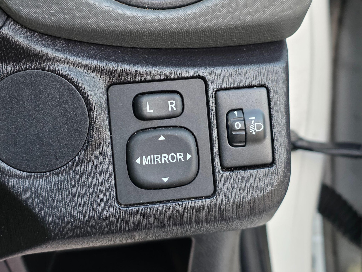 Used Toyota Yaris 2013 for sale - 76648161: Photo 28