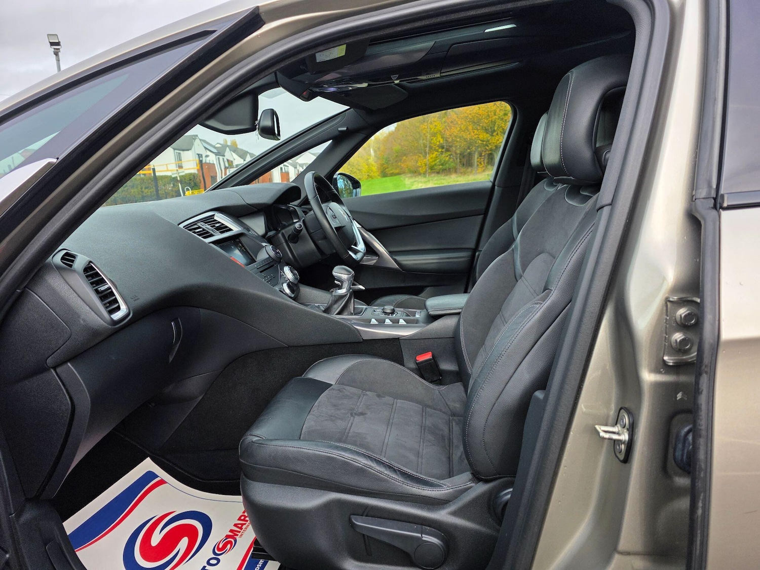 Used Citroen DS5 2015 for sale - 76434561: Photo 10