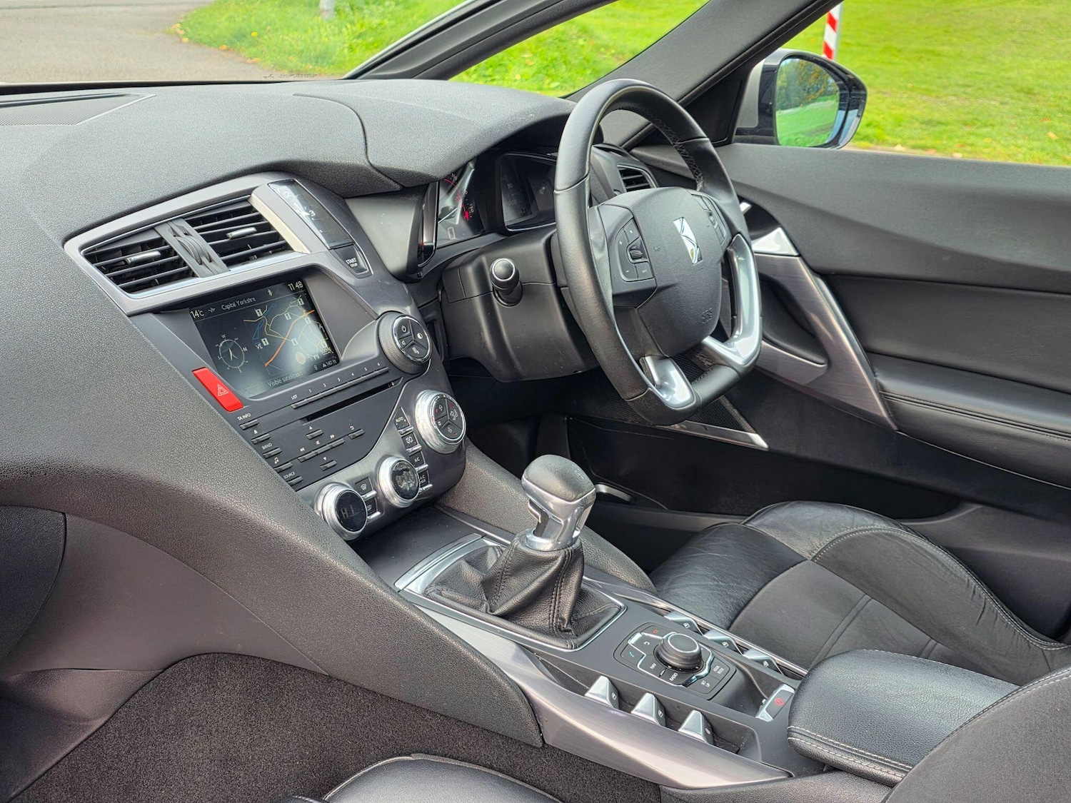 Used Citroen DS5 2015 for sale - 76434561: Photo 11