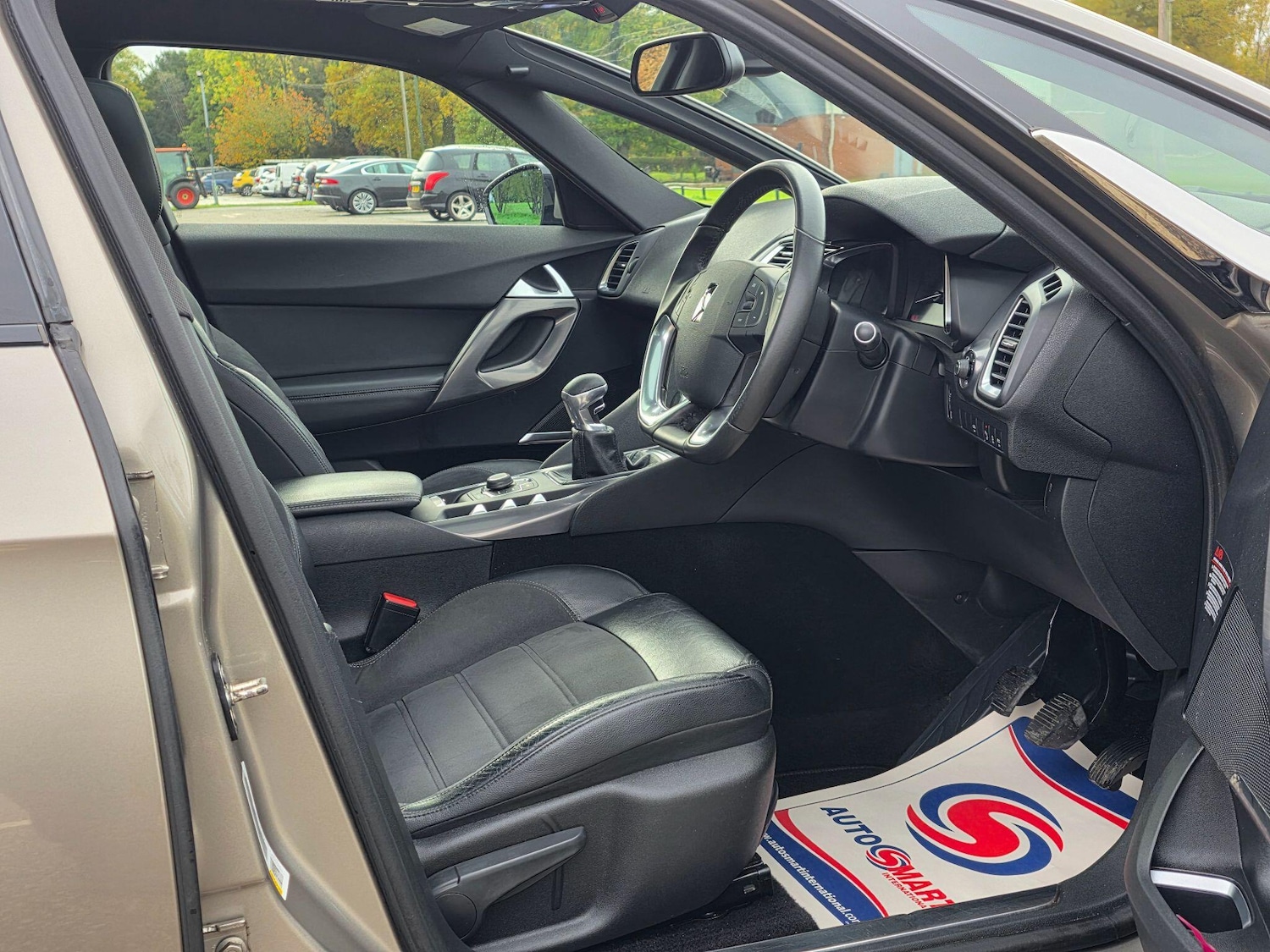 Used Citroen DS5 2015 for sale - 76434561: Photo 21