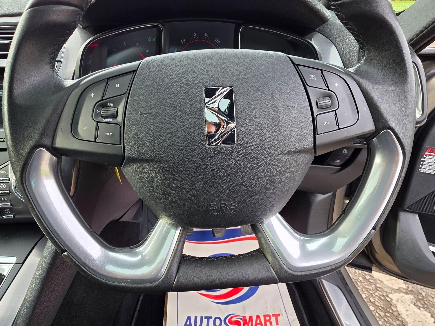 Used Citroen DS5 2015 for sale - 76434561: Photo 35