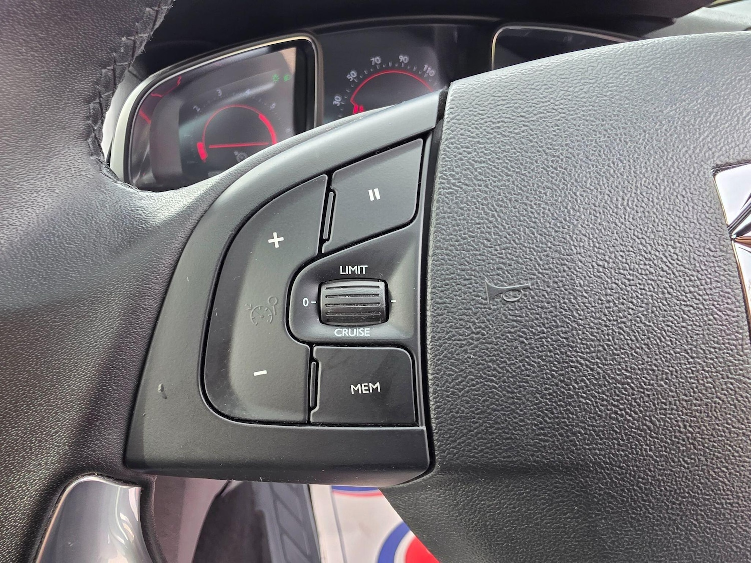 Used Citroen DS5 2015 for sale - 76434561: Photo 36