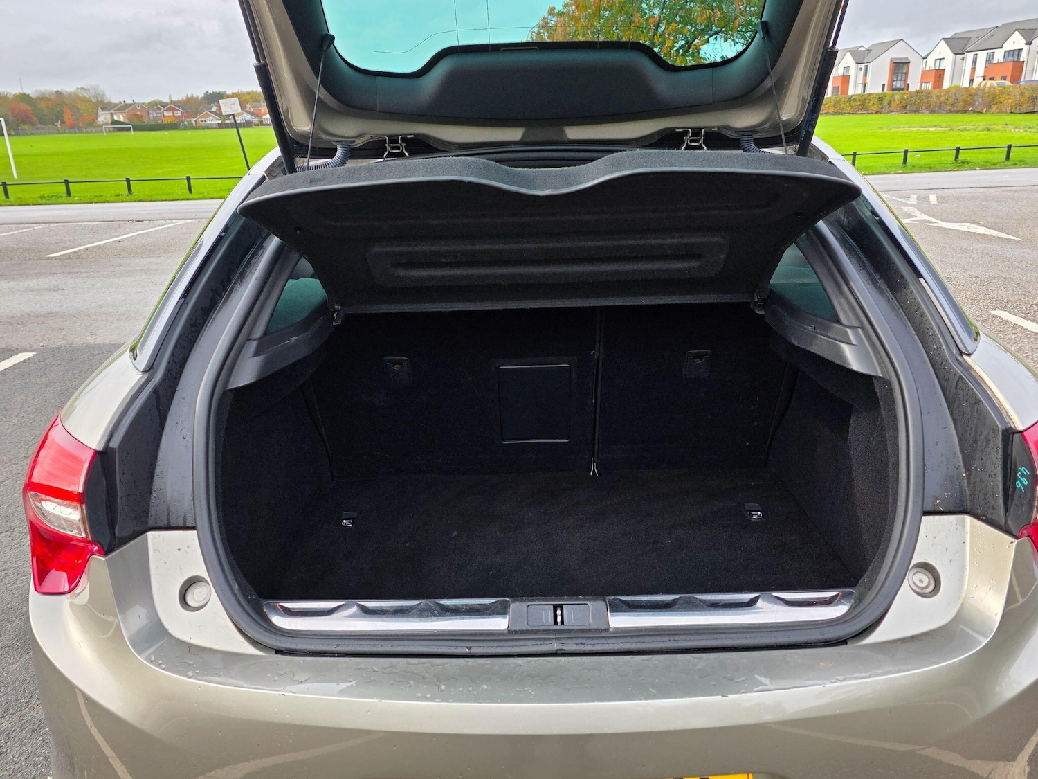 Used Citroen DS5 2015 for sale - 76434561: Photo 42