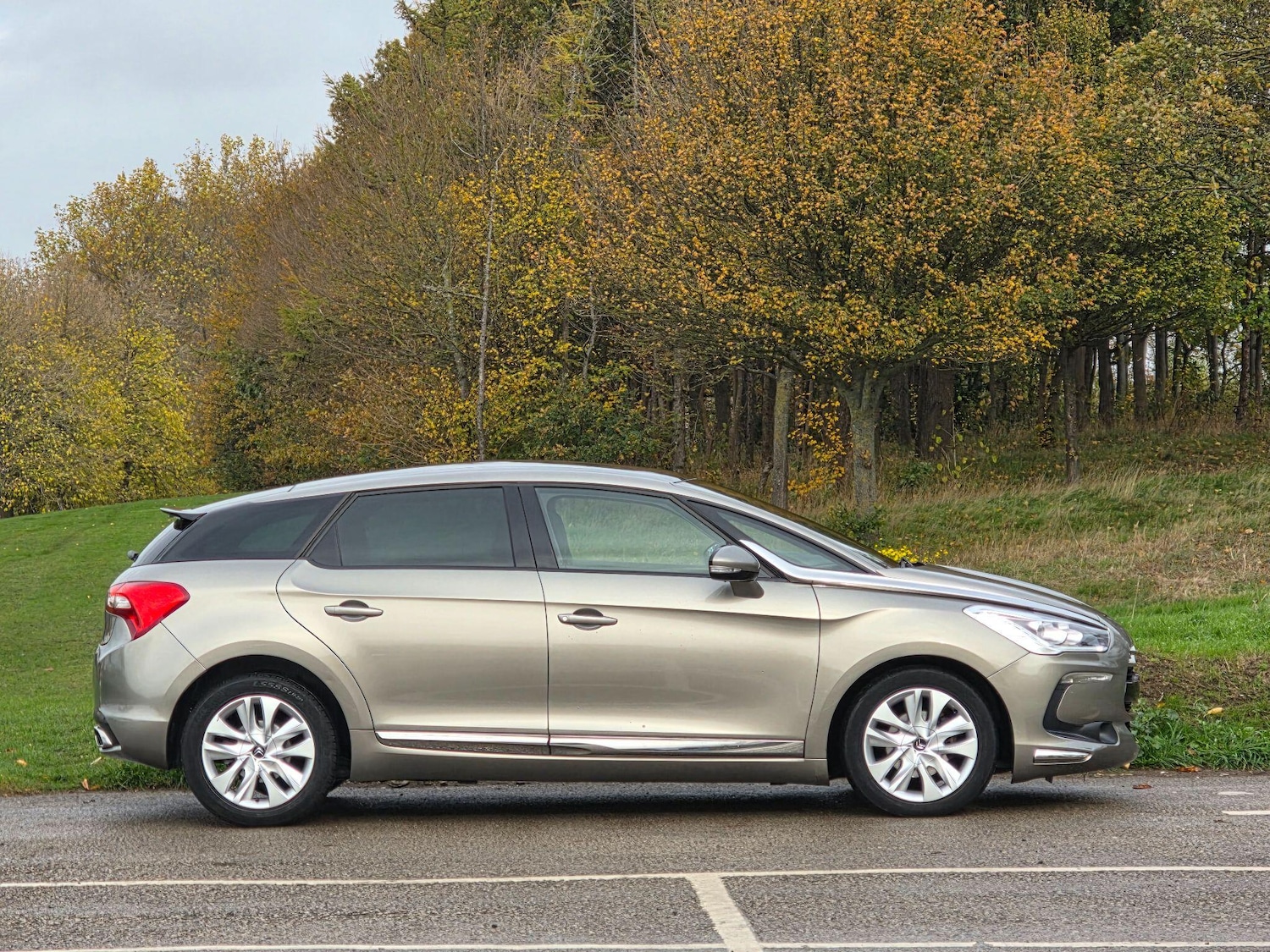 Used Citroen DS5 2015 for sale - 76434561: Photo 8