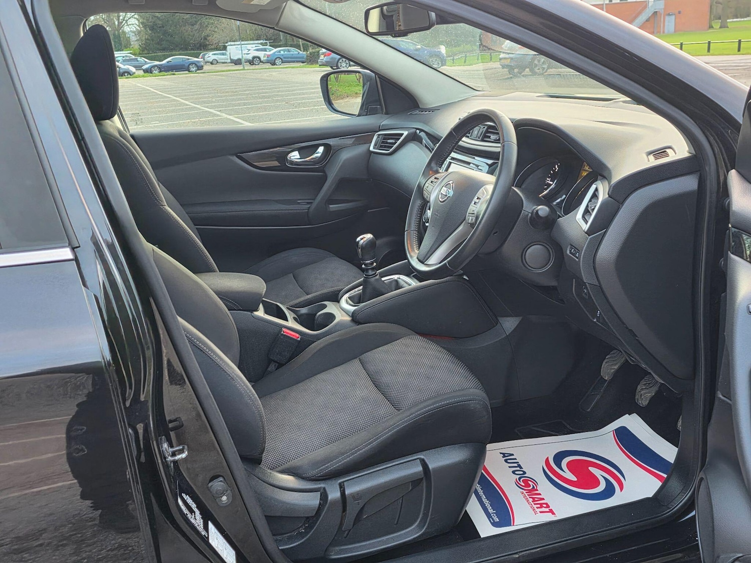 Used Nissan Qashqai 2017 for sale - 77075886: Photo 22