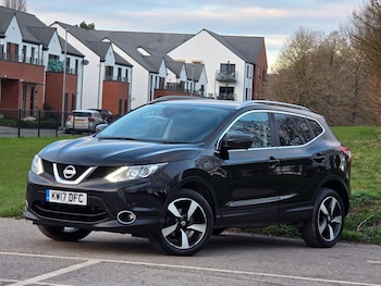 Used Nissan Qashqai 2017 for sale - 77075886: Photo