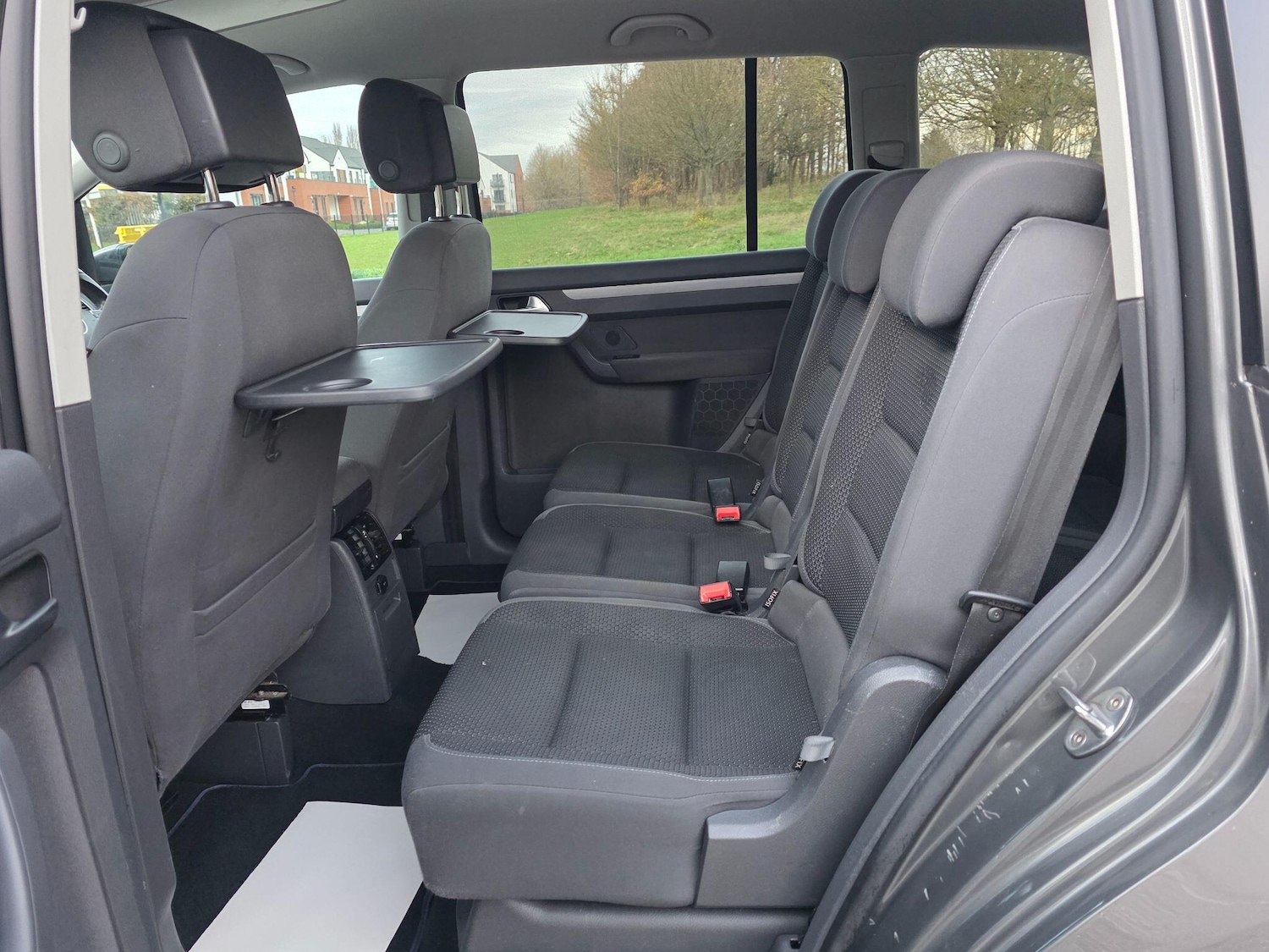 Used Volkswagen Touran 2014 for sale - 76717530: Photo 13