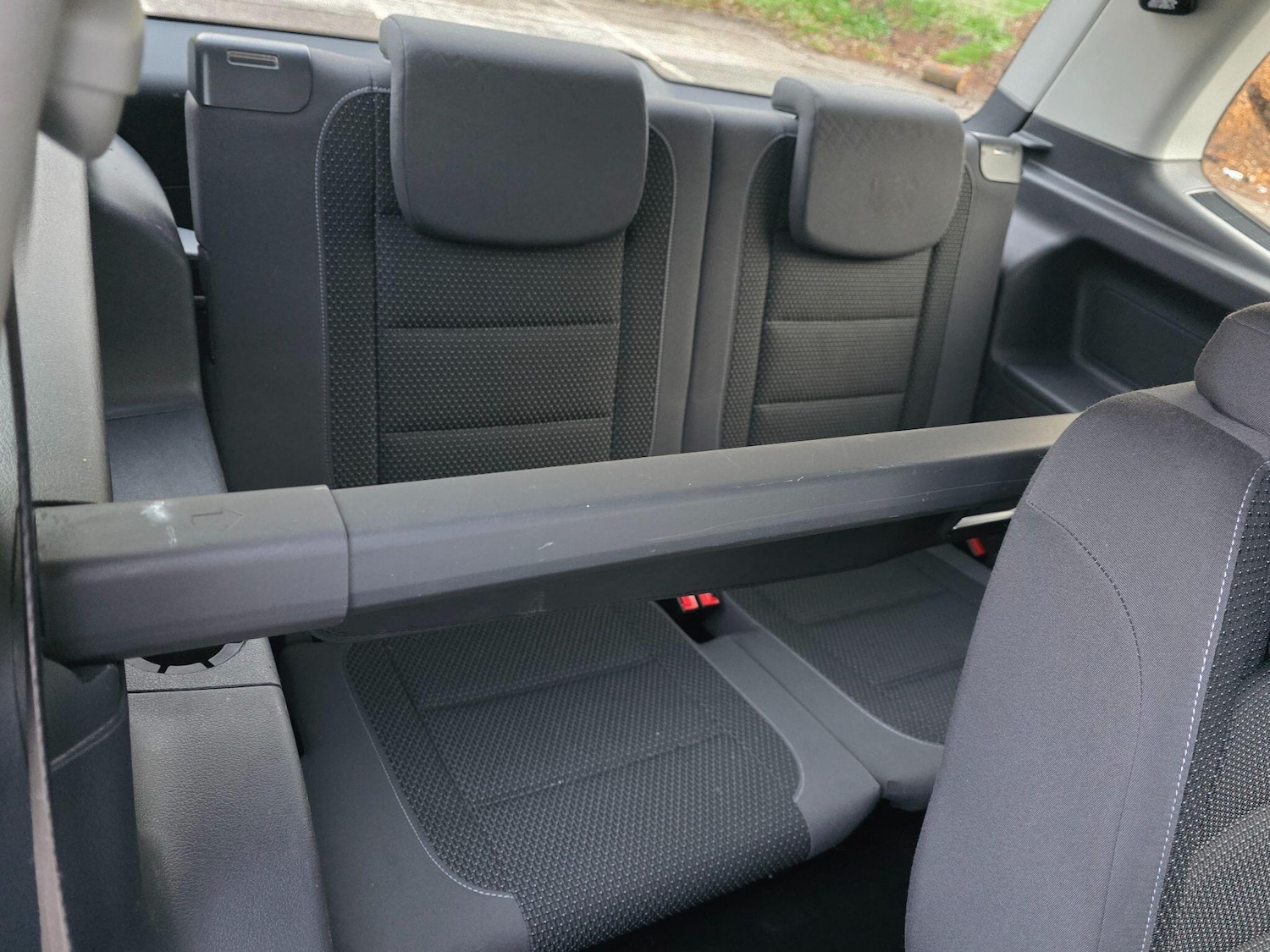 Used Volkswagen Touran 2014 for sale - 76717530: Photo 17