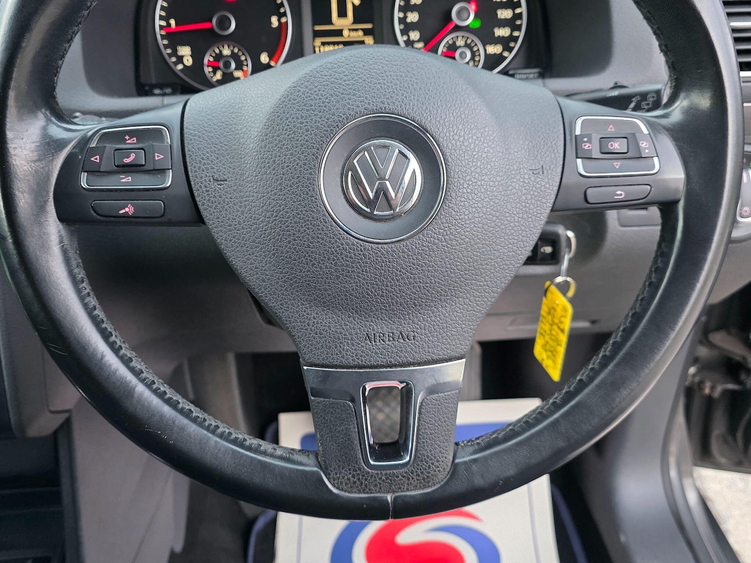 Used Volkswagen Touran 2014 for sale - 76717530: Photo 34