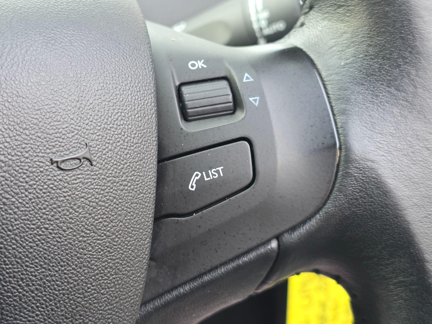 Used Peugeot 208 2014 for sale - 77269468: Photo 32