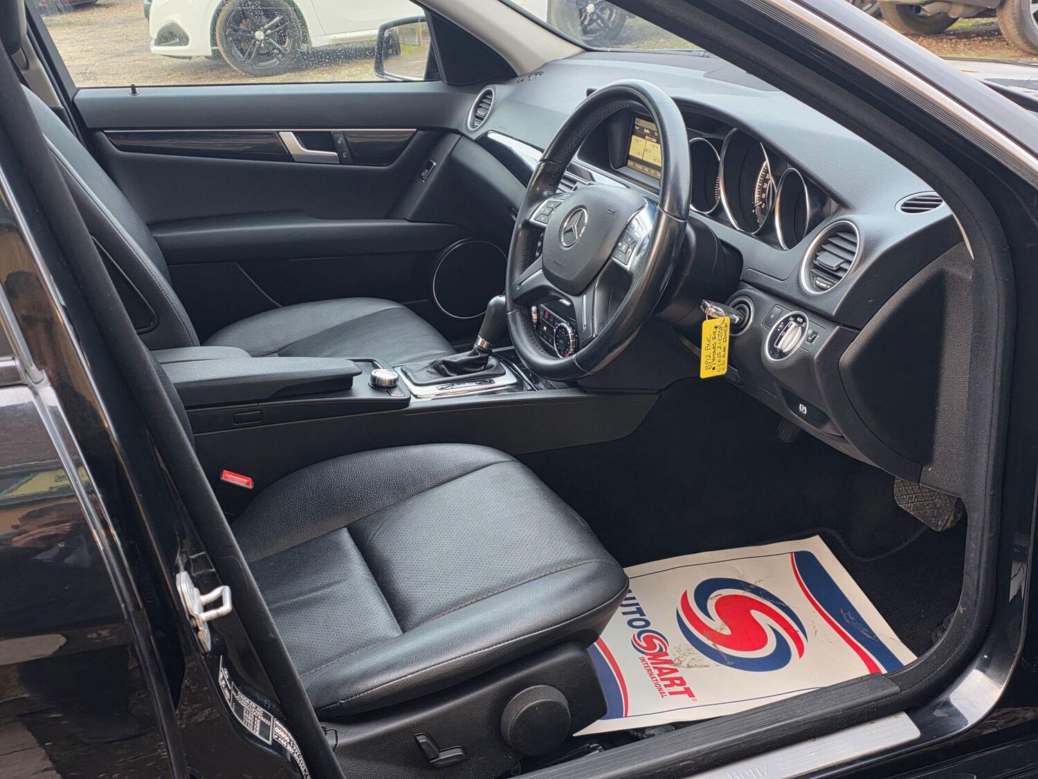 Used Mercedes-Benz C Class 2012 for sale - 77588678: Photo 23