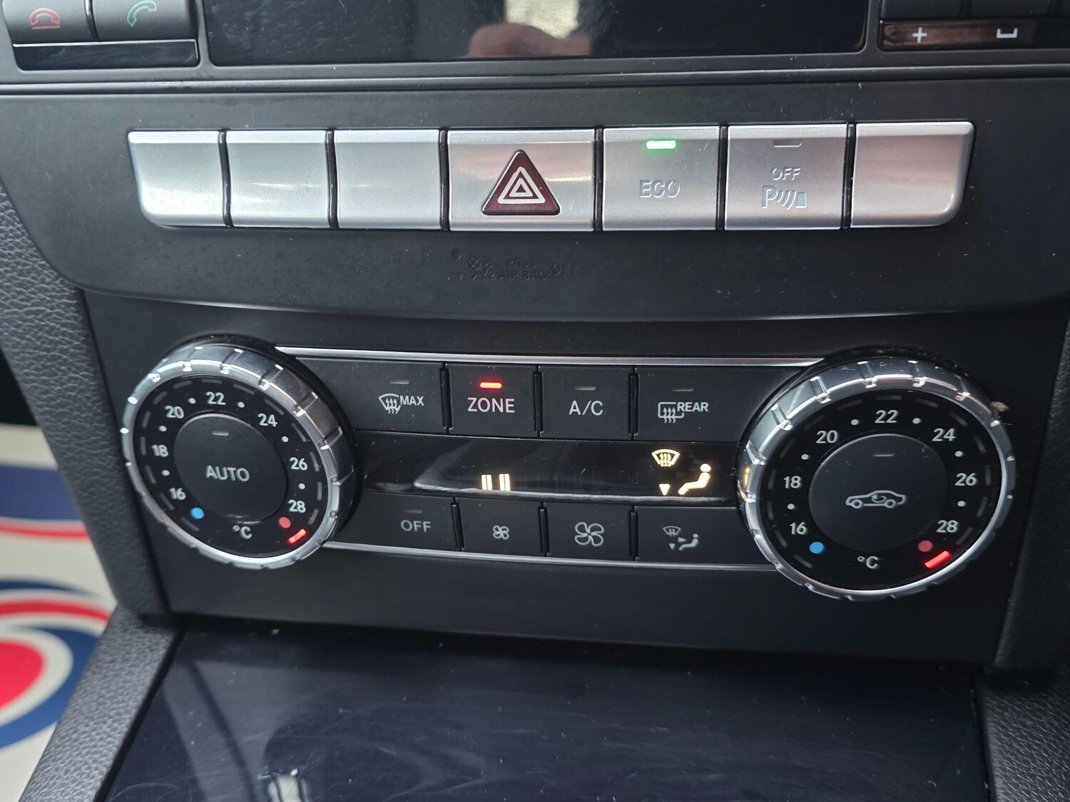 Used Mercedes-Benz C Class 2012 for sale - 77588678: Photo 30