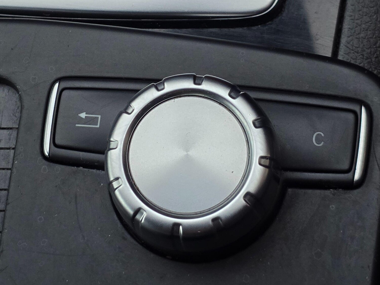 Used Mercedes-Benz C Class 2012 for sale - 77588678: Photo 32