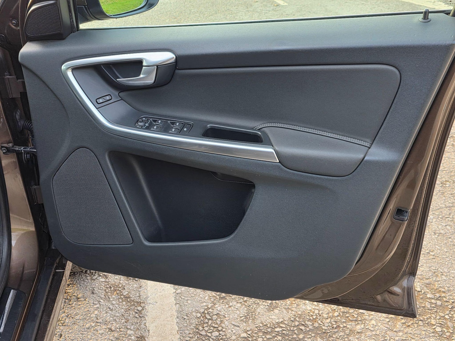 Used Volvo XC60 2013 for sale - 76661195: Photo 20