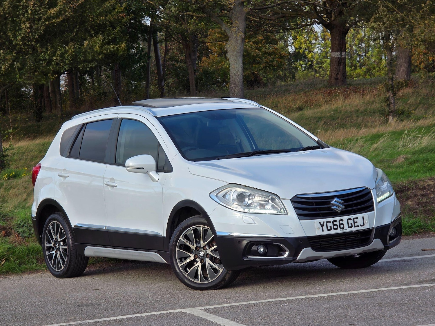 Used Suzuki SX4 S-Cross 2016 for sale - 76229368: Photo 1