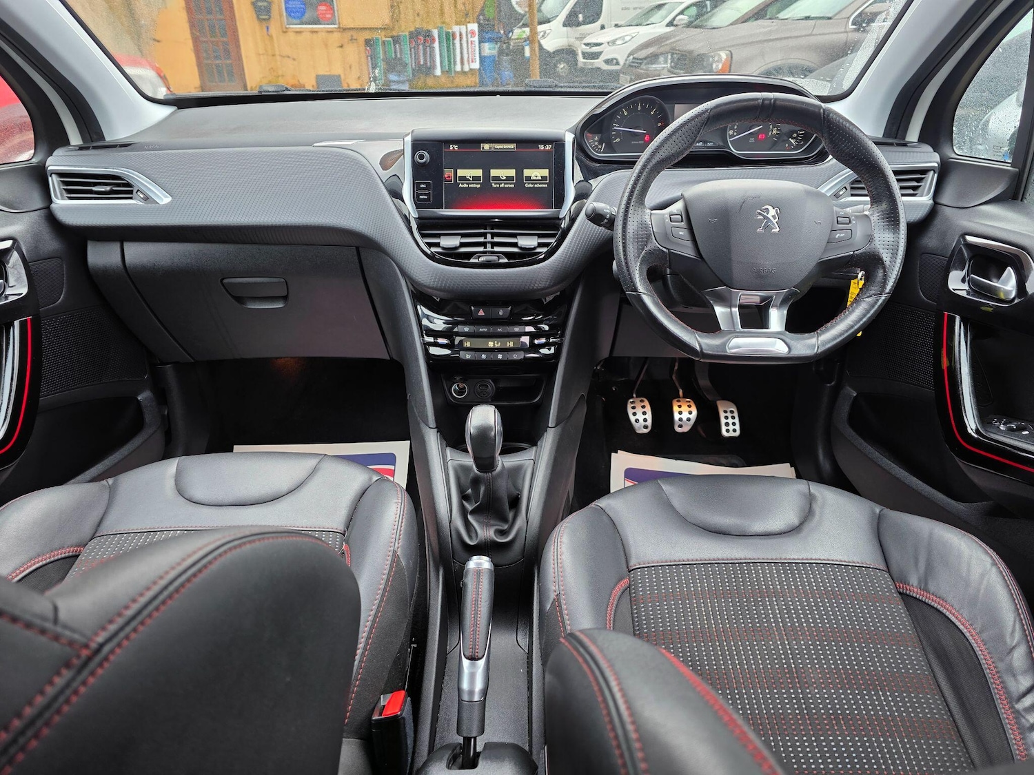 Used Peugeot 208 2016 for sale - 77614610: Photo 17