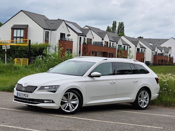 Used Skoda Superb 2017 for sale - 78575858: Photo