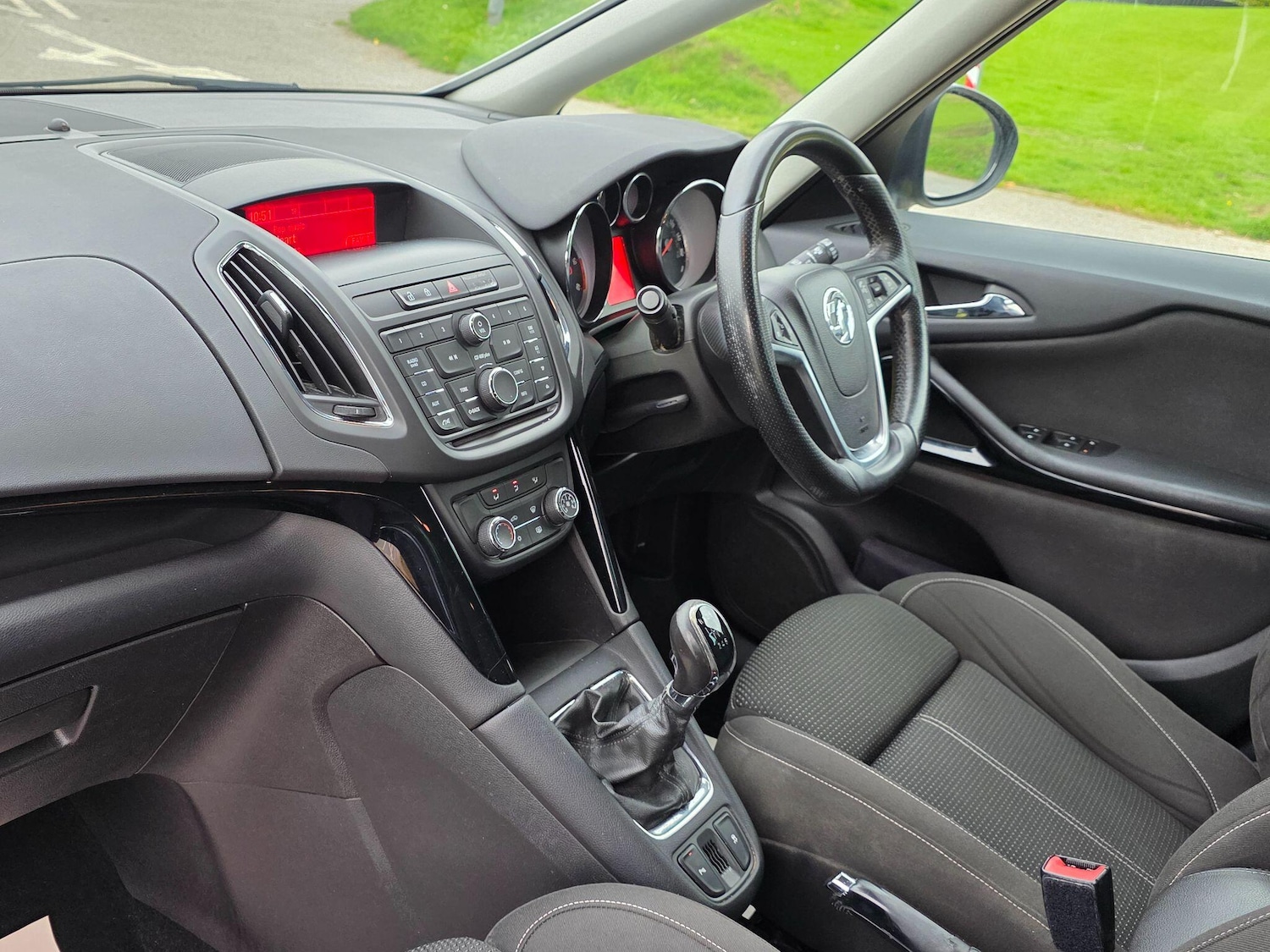 Used Vauxhall Zafira Tourer 2014 for sale - 76203663: Photo 11