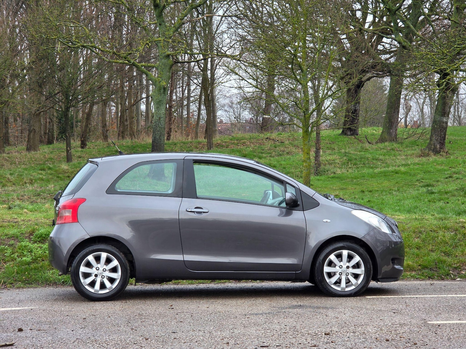 Used Toyota Yaris 2008 for sale - 77499820: Photo 8