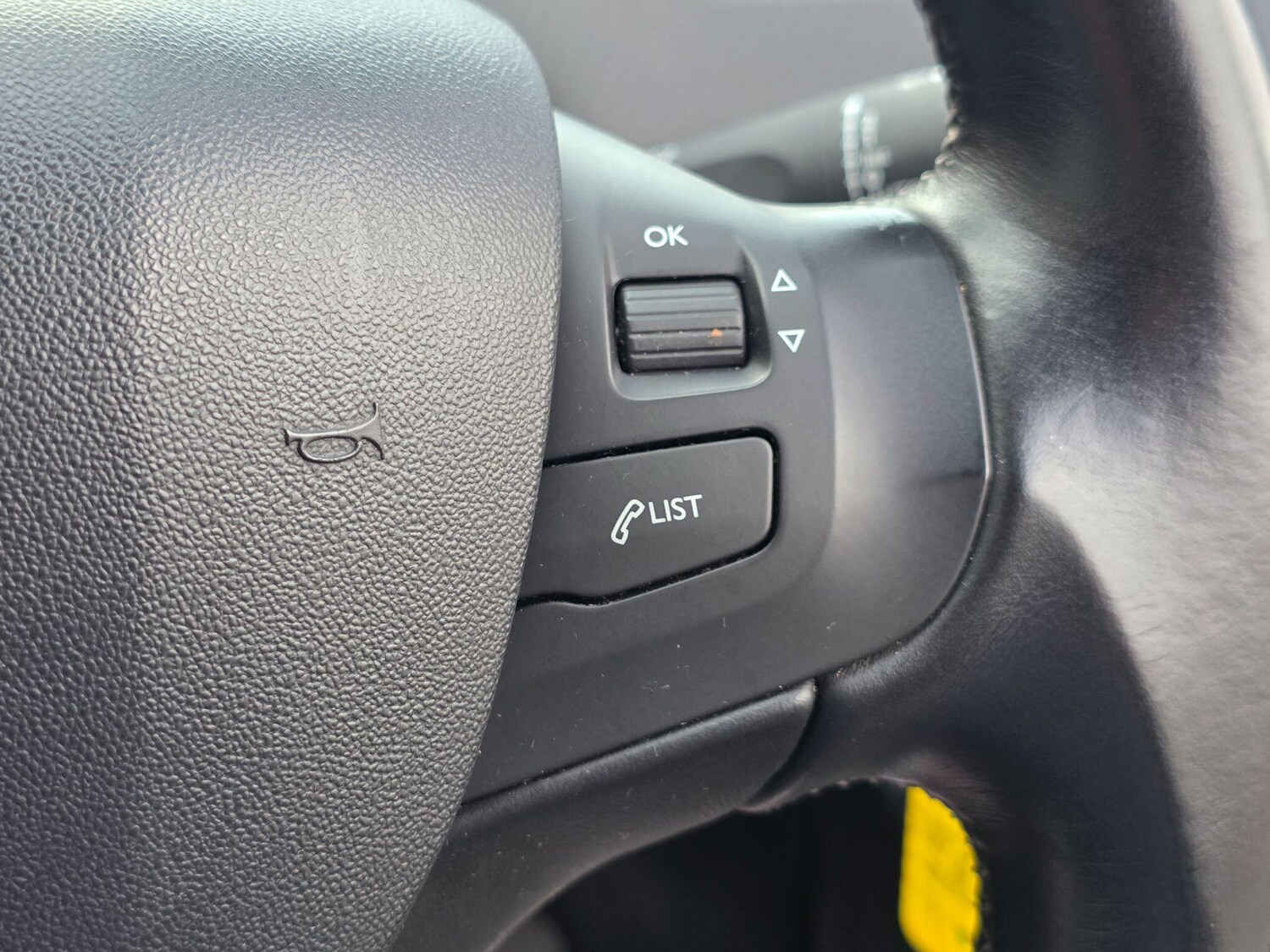 Used Peugeot 2008 2016 for sale - 77810344: Photo 35