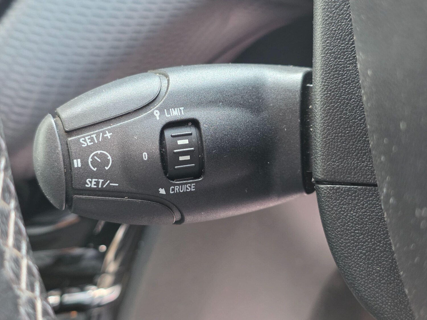 Used Peugeot 2008 2016 for sale - 77810344: Photo 36