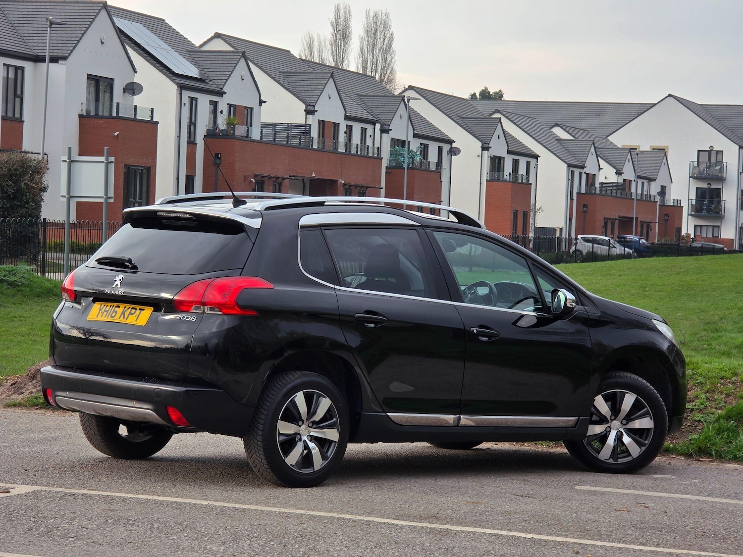 Used Peugeot 2008 2016 for sale - 77810344: Photo 7