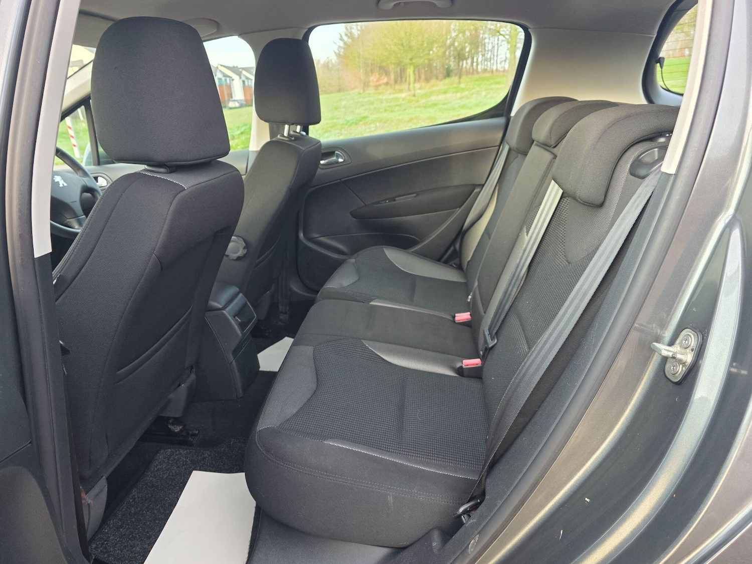 Used Peugeot 308 2012 for sale - 76966929: Photo 13