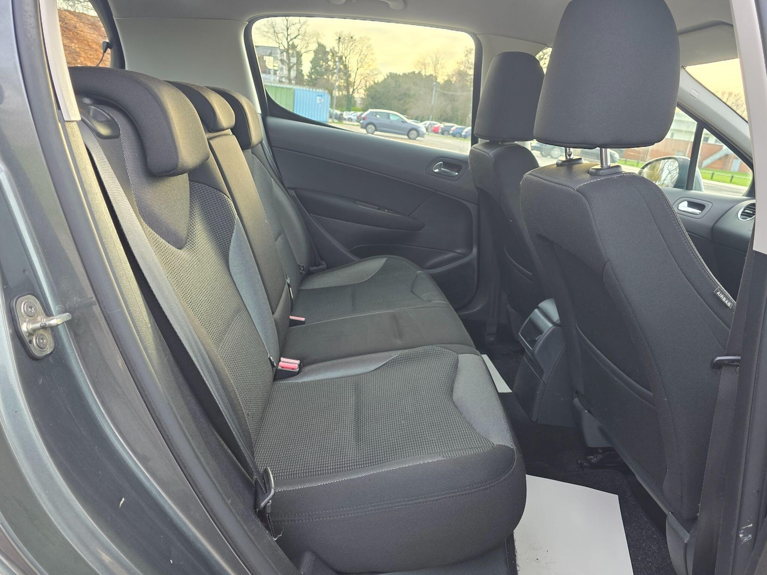 Used Peugeot 308 2012 for sale - 76966929: Photo 15