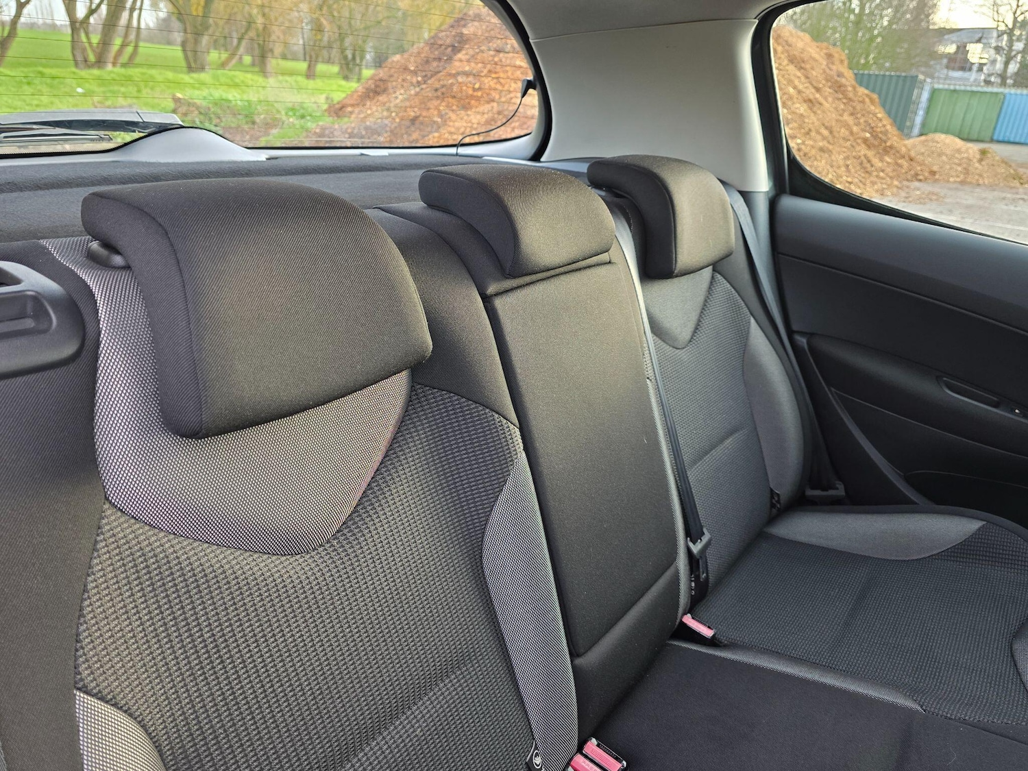 Used Peugeot 308 2012 for sale - 76966929: Photo 16