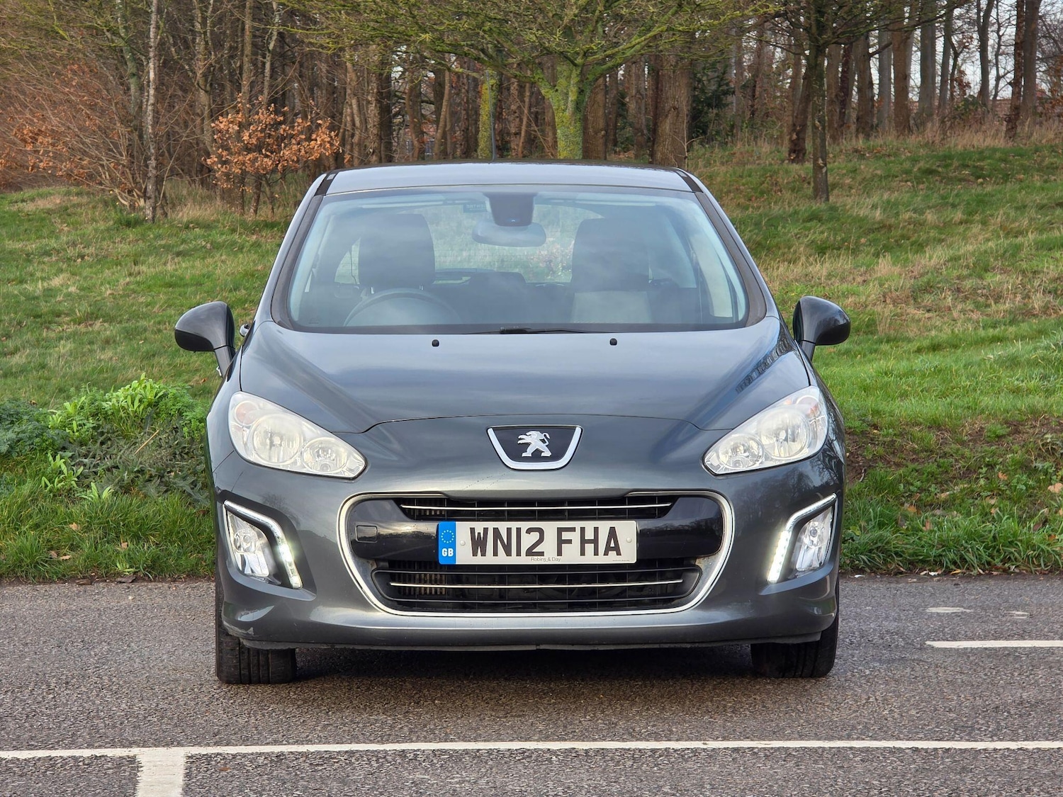 Used Peugeot 308 2012 for sale - 76966929: Photo 2