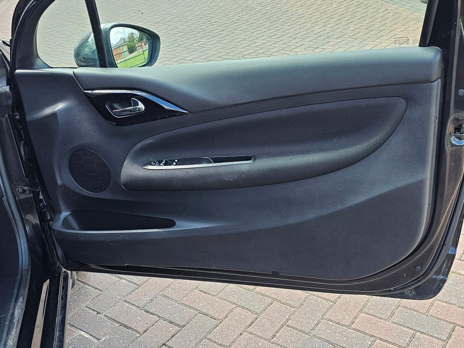 Used Citroen DS3 2010 for sale - 76086571: Photo 17