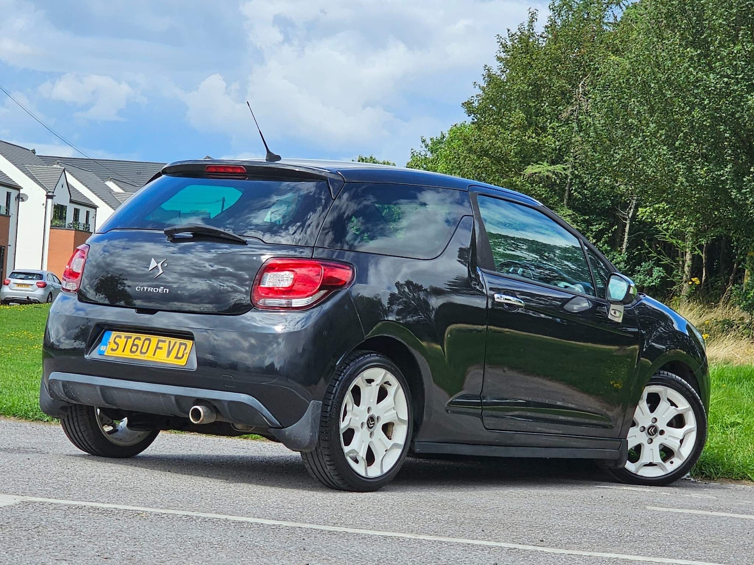 Used Citroen DS3 2010 for sale - 76086571: Photo 7