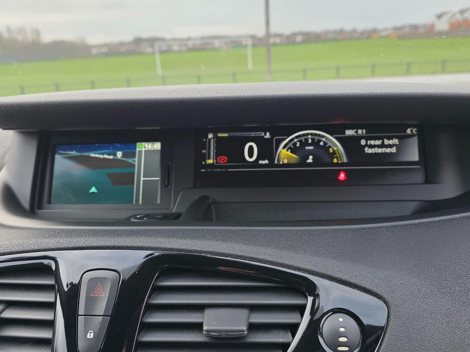 Used Renault Scenic 2015 for sale - 77158073: Photo 25