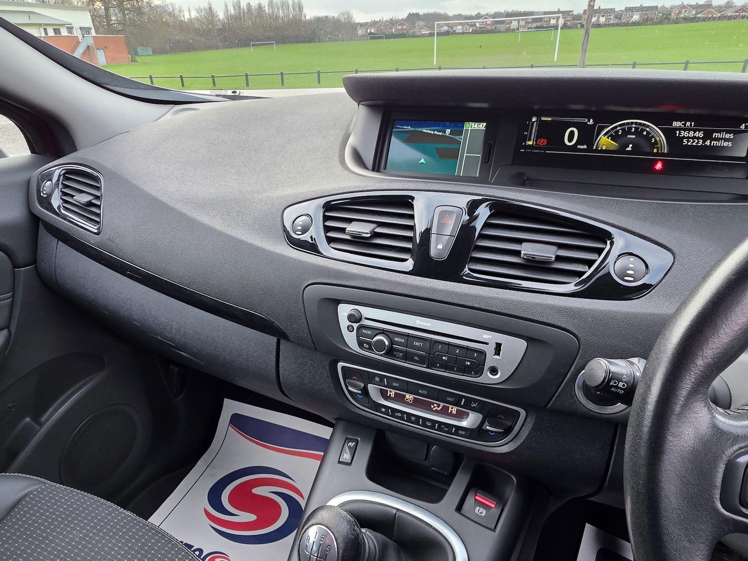 Used Renault Scenic 2015 for sale - 77158073: Photo 30