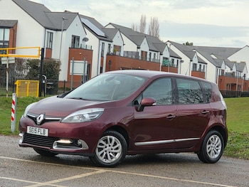 Used Renault Scenic 2015 for sale - 77158073: Photo