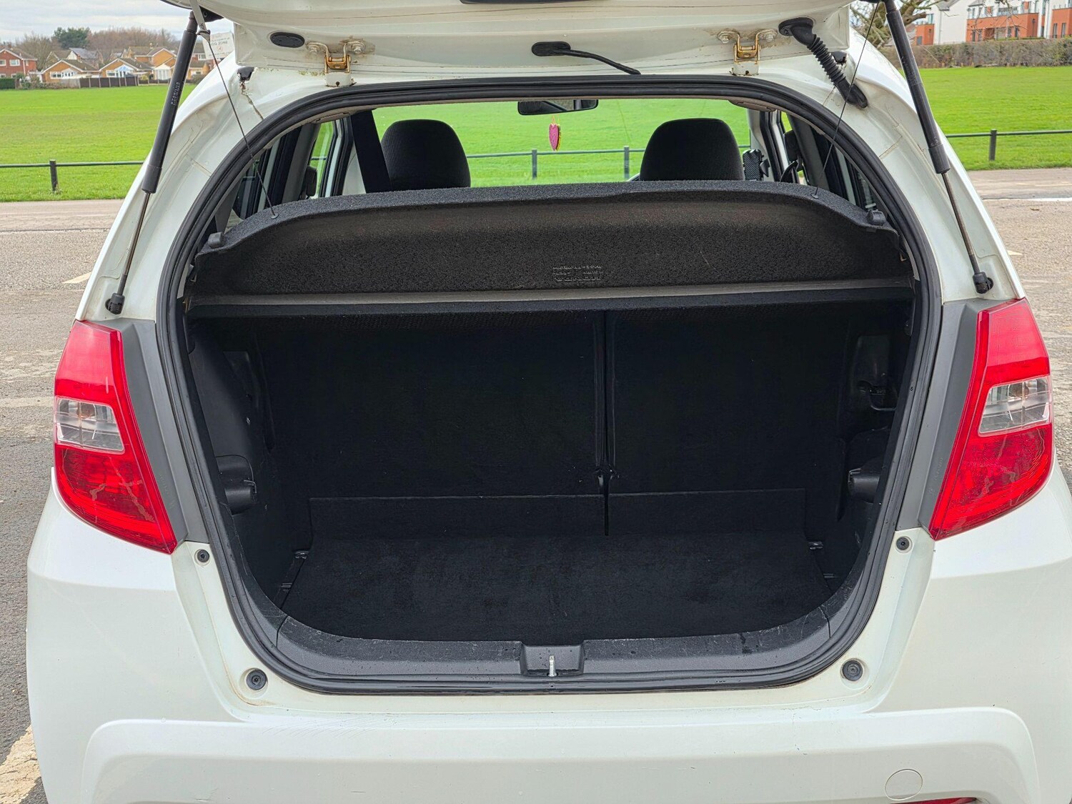 Used Honda Jazz 2013 for sale - 77786303: Photo 37