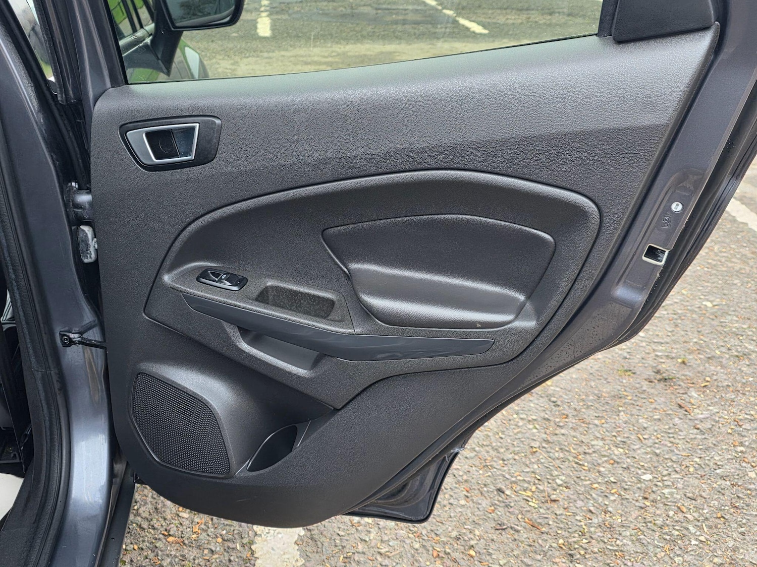 Used Ford Ecosport 2017 for sale - 77145918: Photo 19