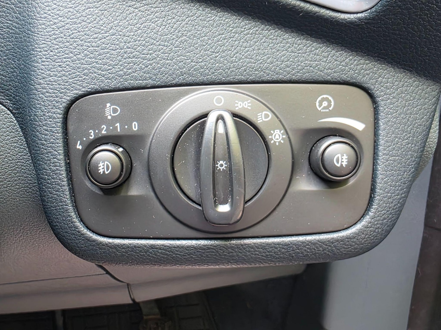 Vehicle 35