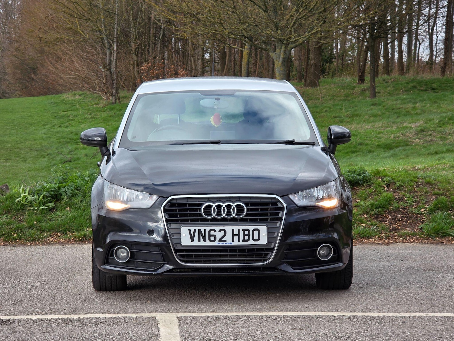 Used Audi A1 2012 for sale - 77885549: Photo 2
