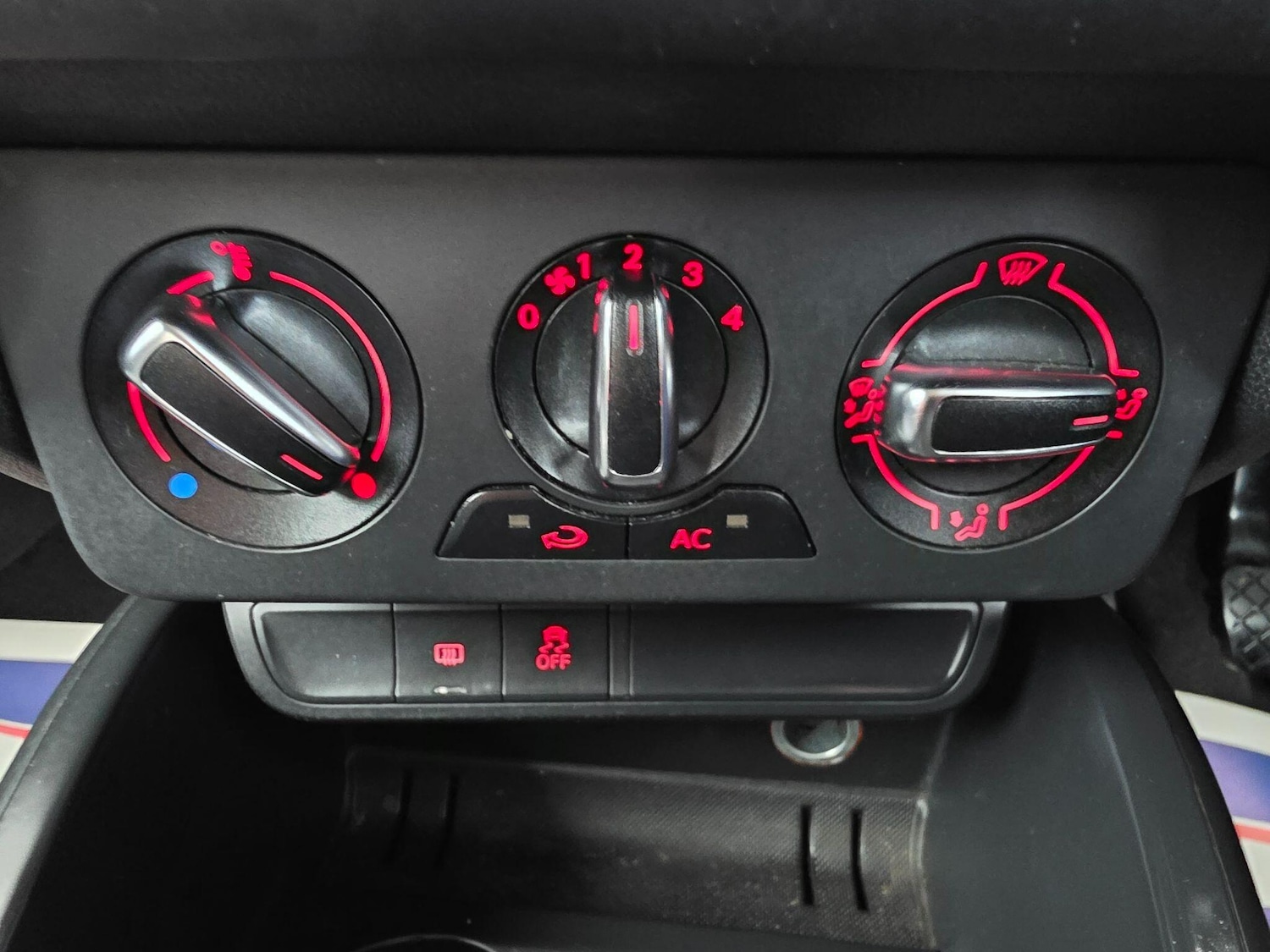 Used Audi A1 2012 for sale - 77885549: Photo 28