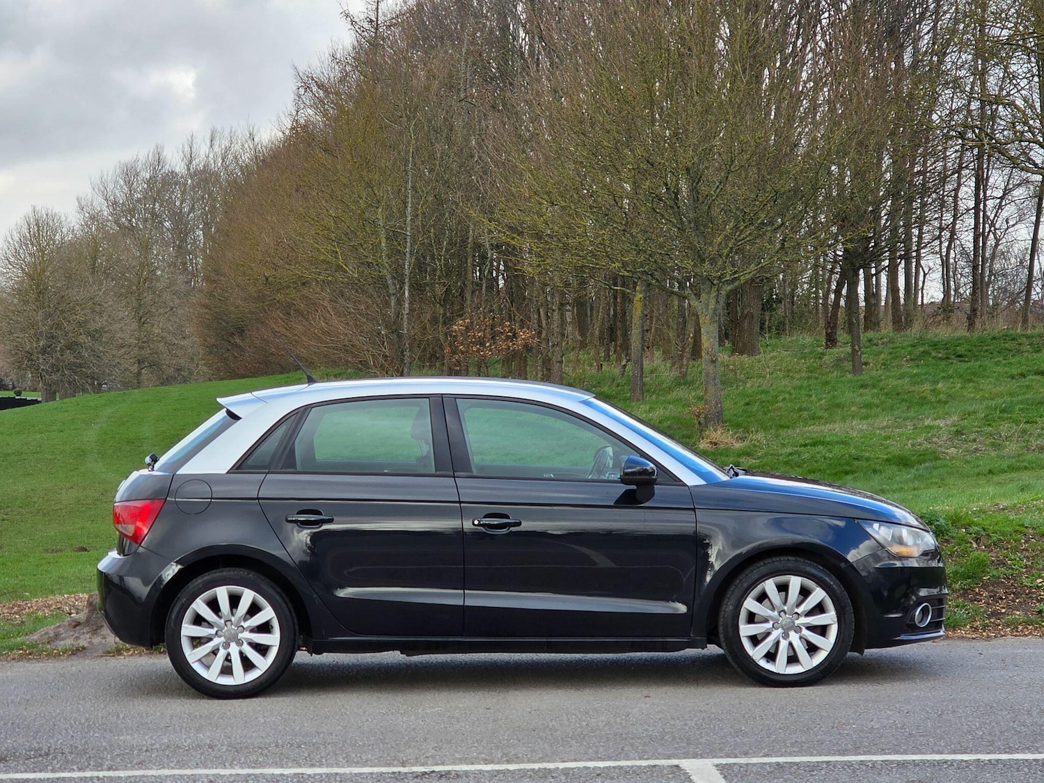 Used Audi A1 2012 for sale - 77885549: Photo 8