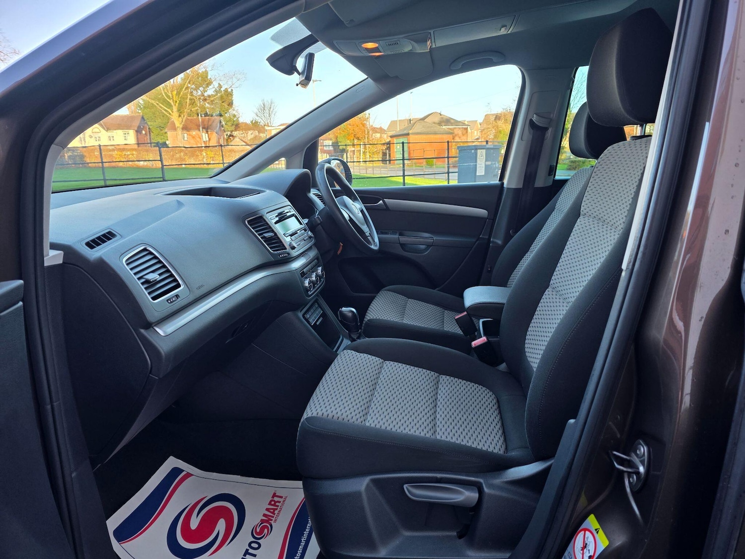 Used Volkswagen Sharan 2012 for sale - 76788400: Photo 10