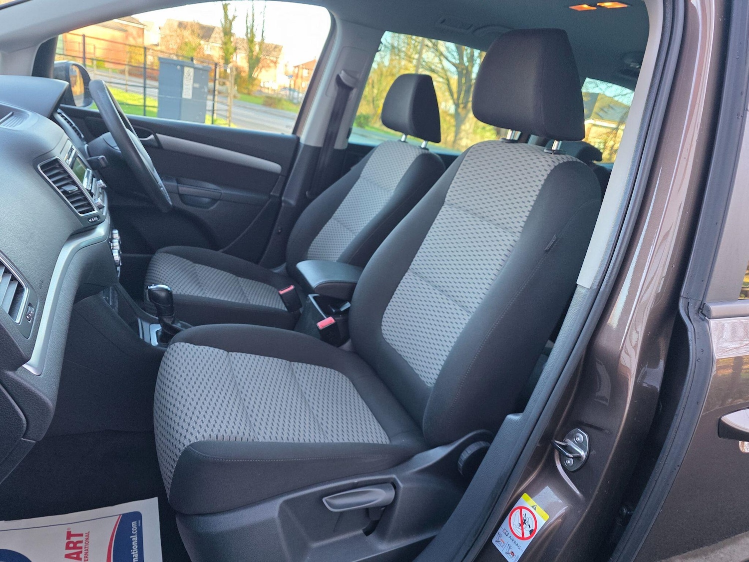 Used Volkswagen Sharan 2012 for sale - 76788400: Photo 12