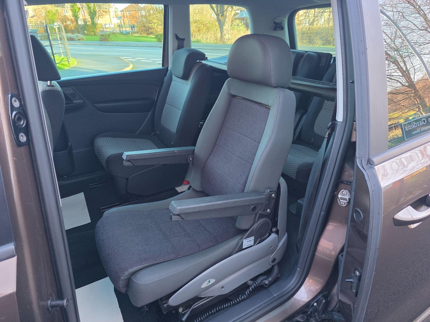 Used Volkswagen Sharan 2012 for sale - 76788400: Photo 14