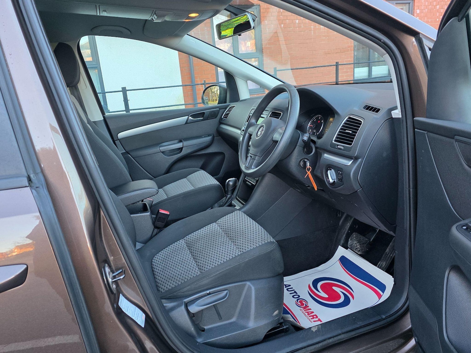 Used Volkswagen Sharan 2012 for sale - 76788400: Photo 29