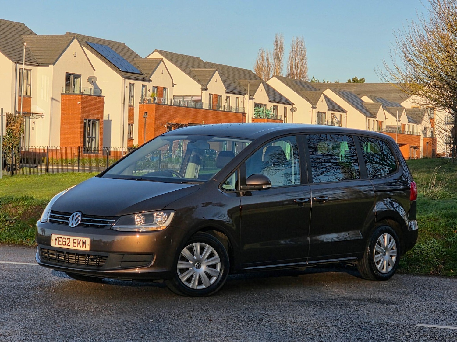 Used Volkswagen Sharan 2012 for sale - 76788400: Photo 3