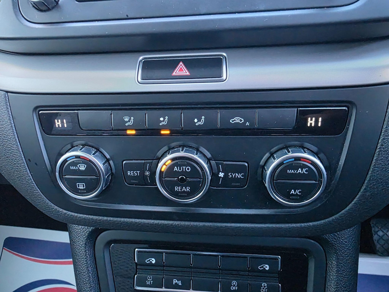 Used Volkswagen Sharan 2012 for sale - 76788400: Photo 34