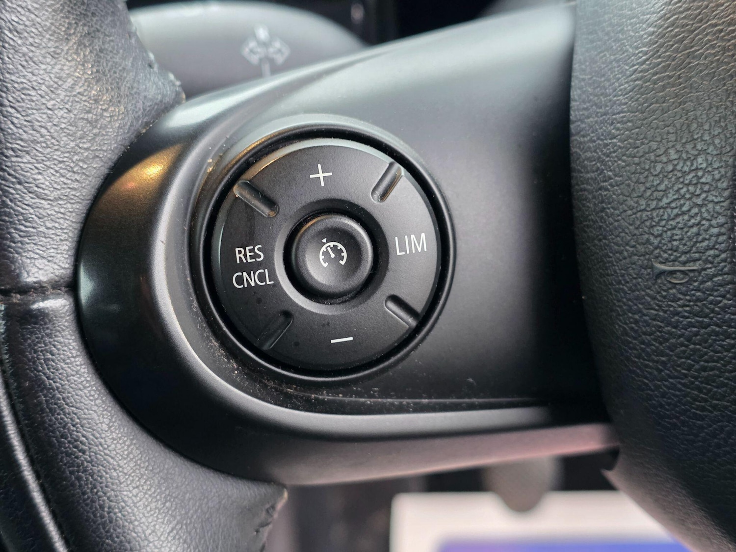 Used MINI Clubman 2017 for sale - 77614611: Photo 36